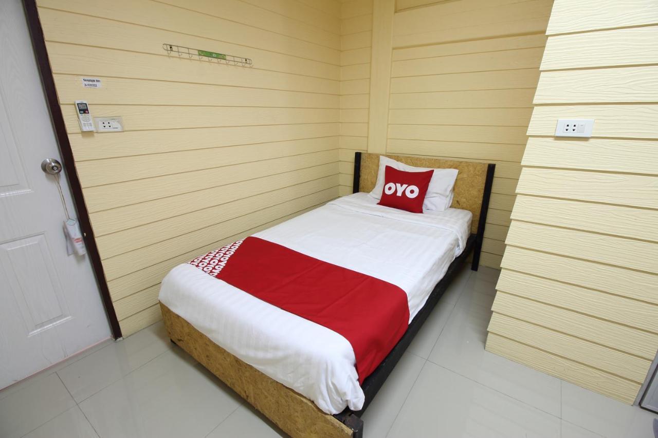 Oyo 435 Frame Residence Phuket Exterior foto